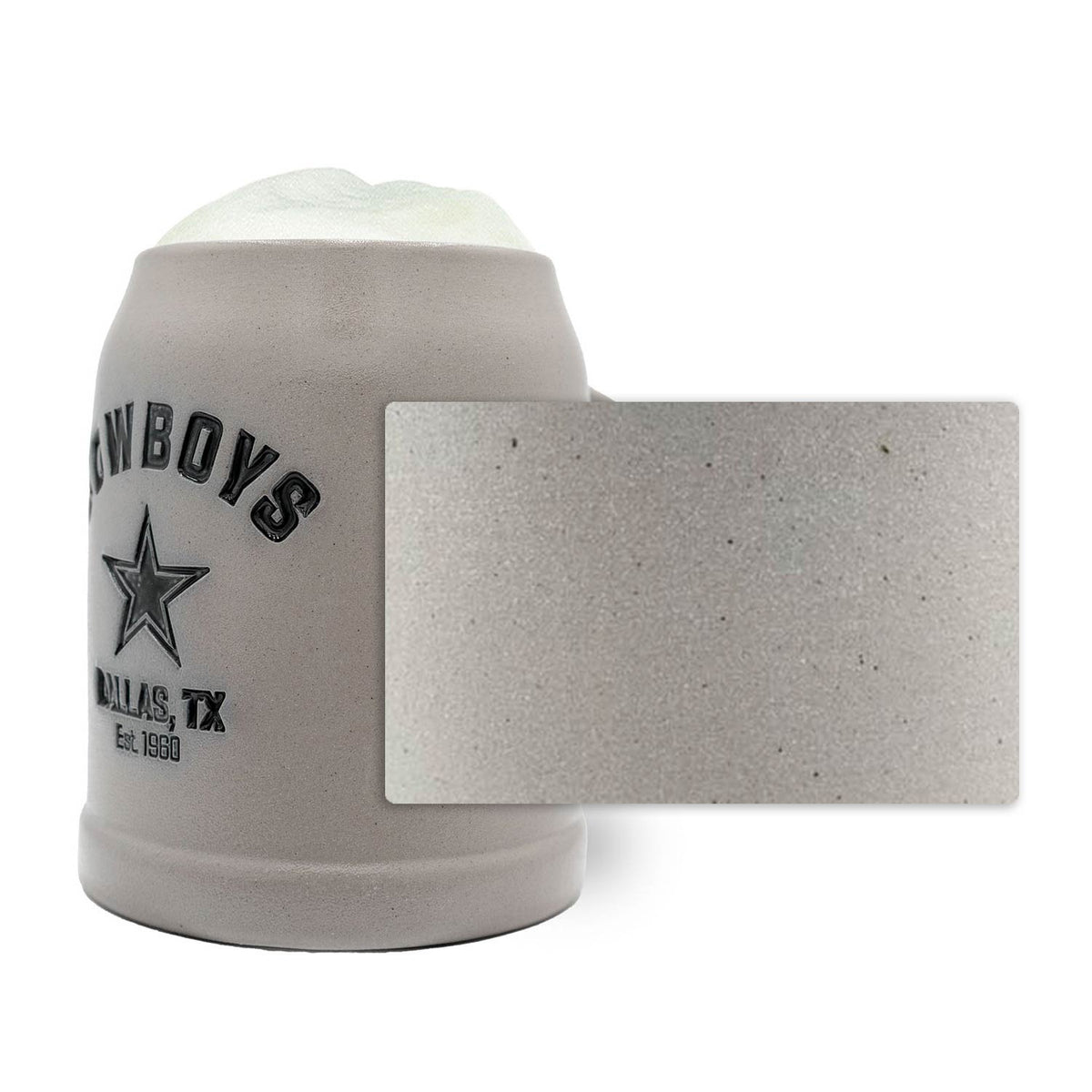 NFL PREMIUM Teamkrug Dallas Cowboys, grauer Steinkrug mit Schaum und detaillierter Oberflächentextur.