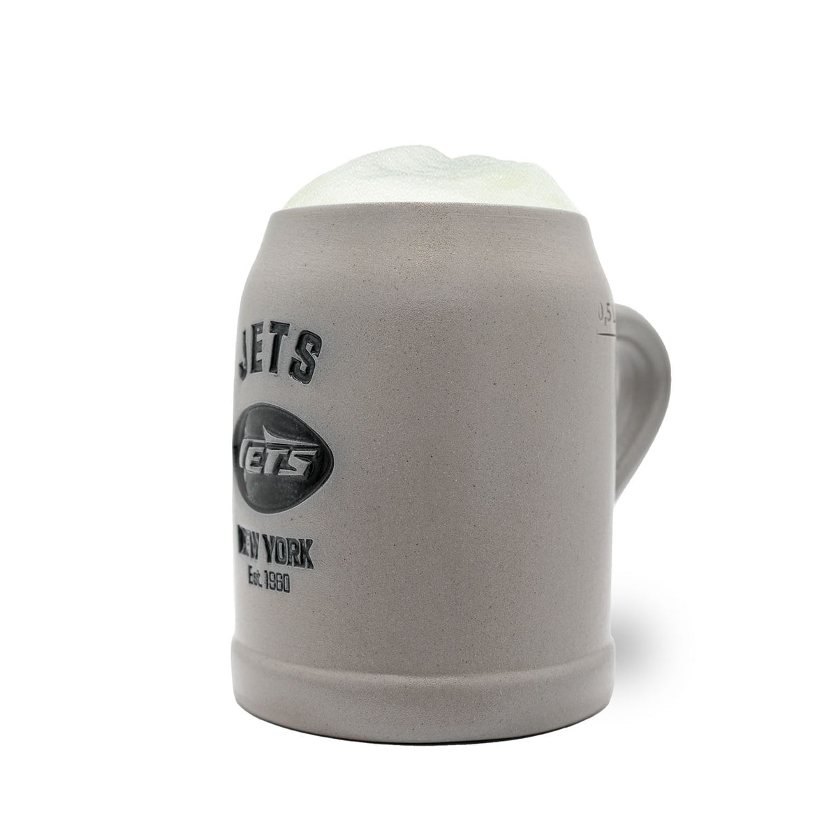 NFL PREMIUM Teamkrug New York Jets aus grauem Steinzeug mit detailliertem Jets Logo und Schaumkrone.
