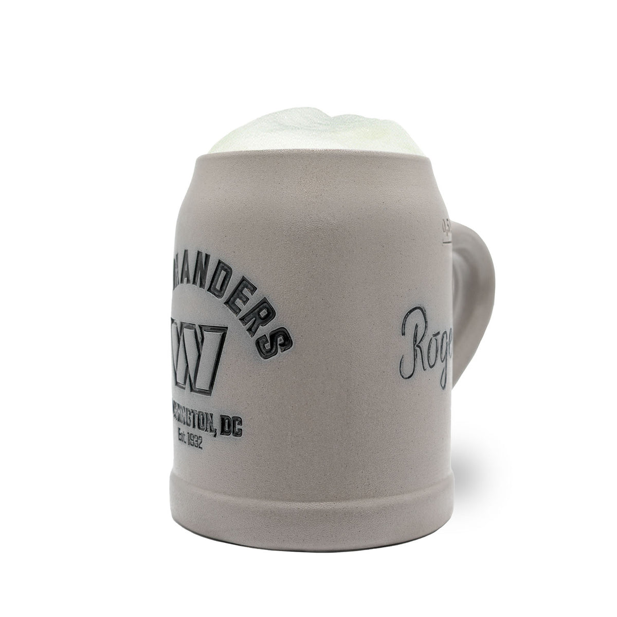 Grauer ®NFL PREMIUM Teamkrug Washington Commanders mit Schaumfüllung und Logo auf der Vorderseite.