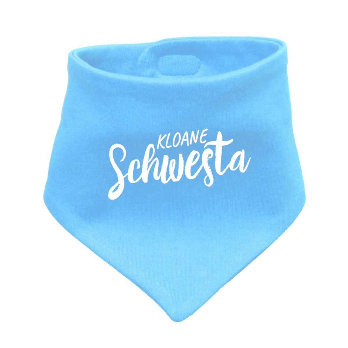 Helles blaues Babyhalstuch "Kloane Schwesta" mit weißem Schriftzug, weicher Stoff.