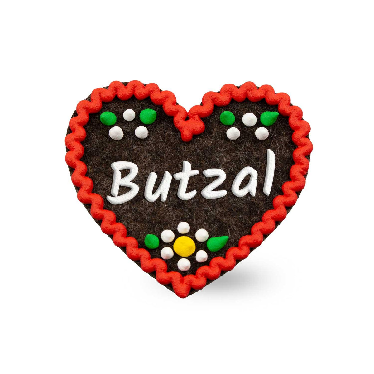 Brauner Filzherz-Anstecker Butzal mit rotem Rand, weißen Buchstaben und bunten Filzblumen.