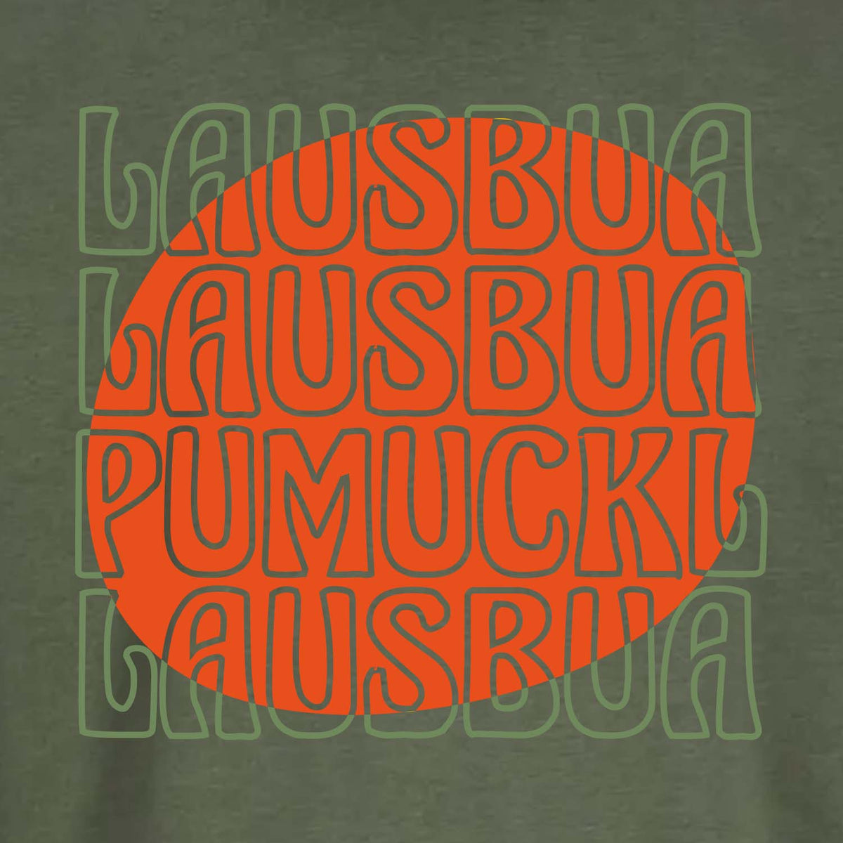 Rückenprint „Lausbua · Pumuckl · Lausbua“ auf orangem Kreis, Pumuckl Hoodie in Olivgrün