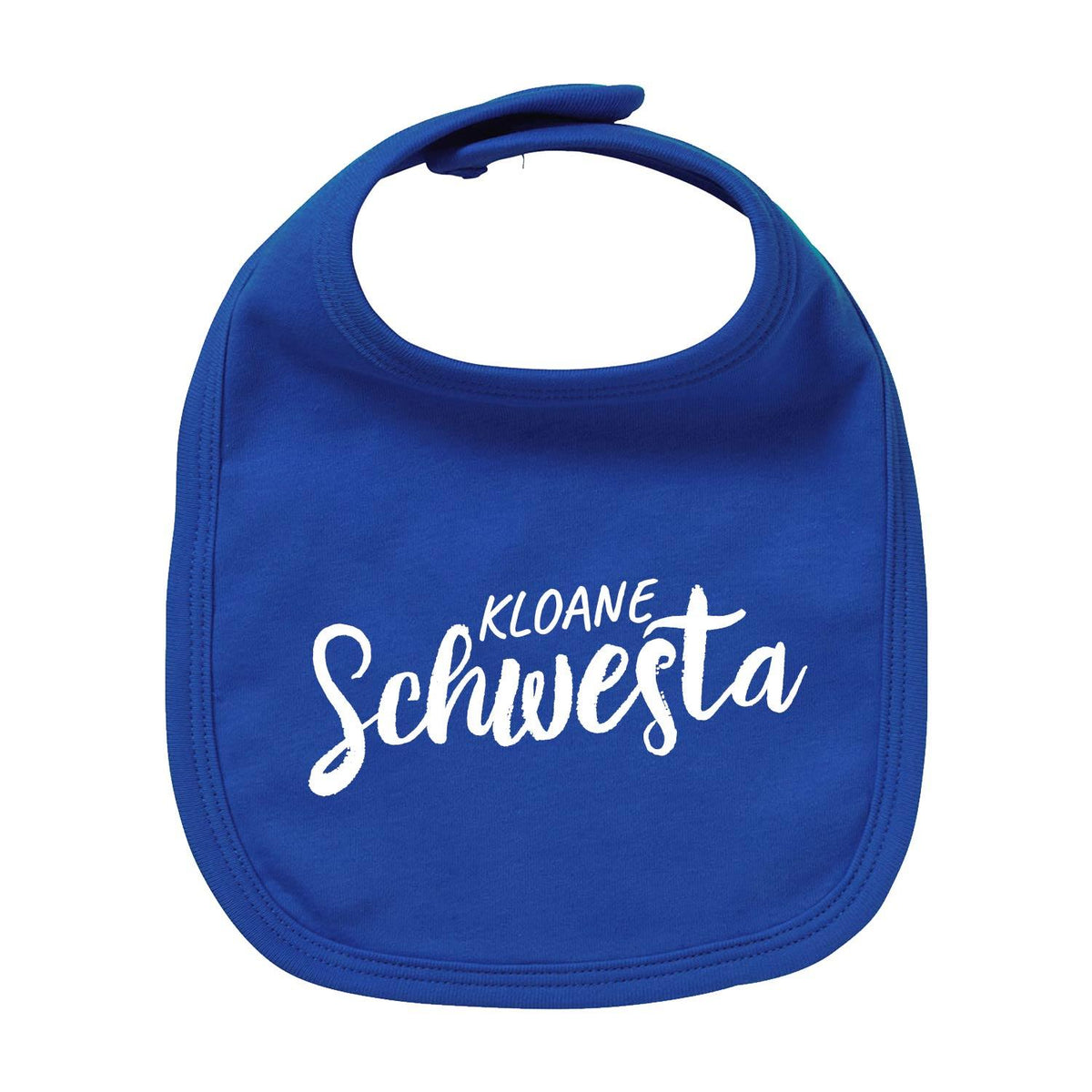 Blaues Lätzchen "Kloane Schwesta" mit weißem Schriftzug, praktischer Verschluss für Babys und Kleinkinder.