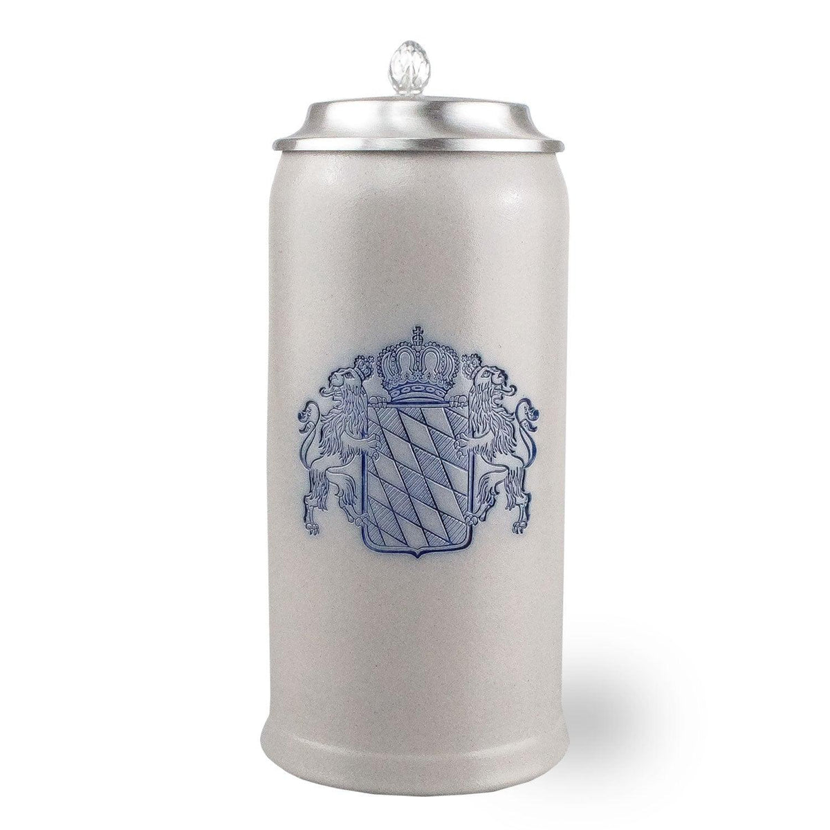 Schlanker Bierkrug aus Steinzeug mit Zinndeckel, Bayernwappen, blauer Bordüre und individueller Gravuroption, 0,5 l.