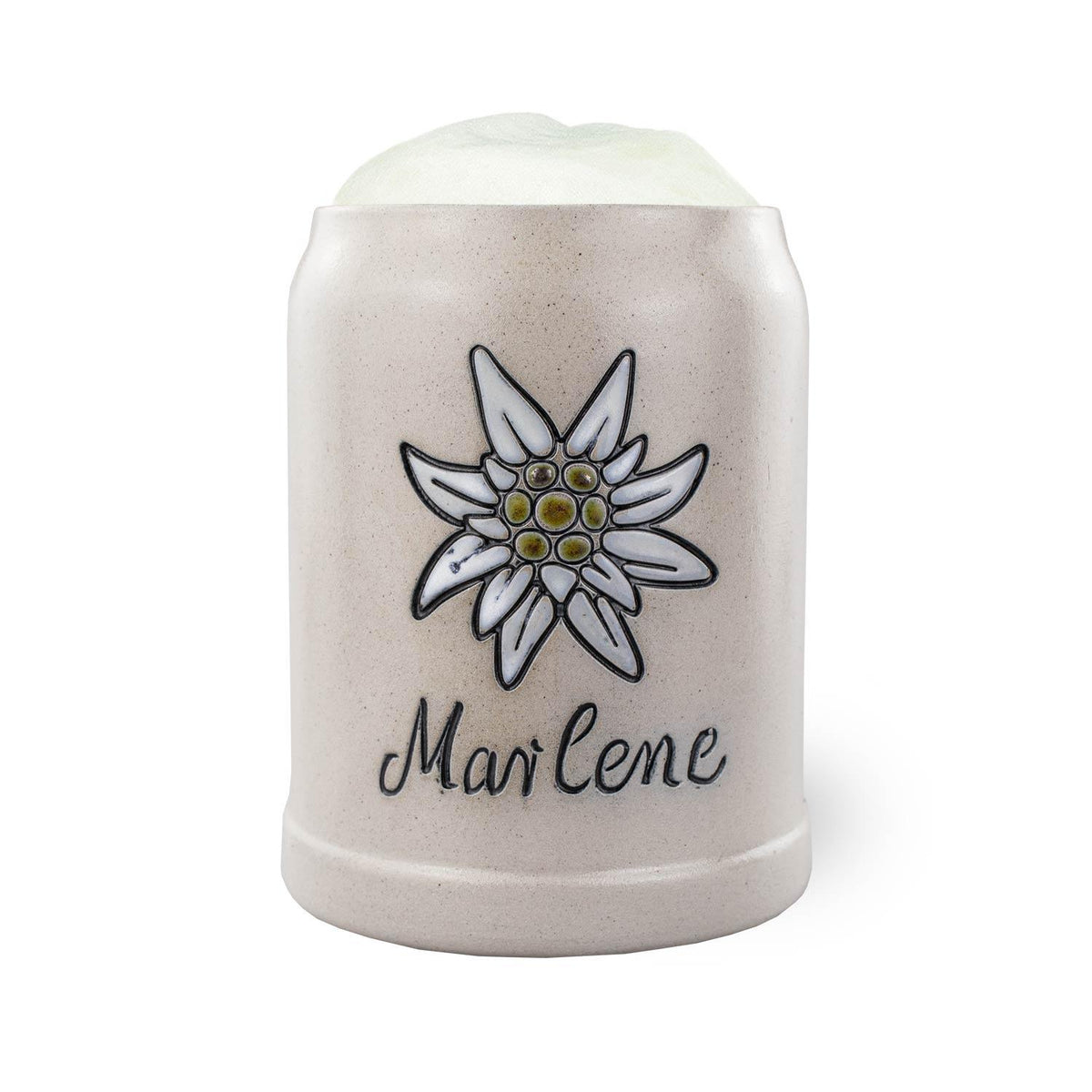 PREMIUM Bierkrug Edelweiß, naturfarbener Steinkrug mit Edelweiß-Motiv und Schriftzug Marlene, gefüllt mit Schaum.