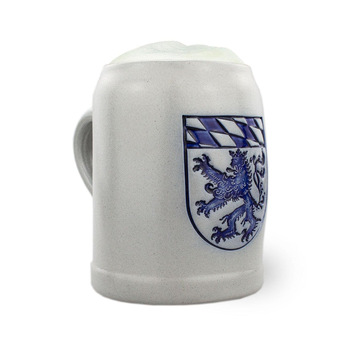 PREMIUM Bierkrug Oberbayern aus Steingut, gefüllt mit Bier und Wappen von Bayern, Detailansicht.