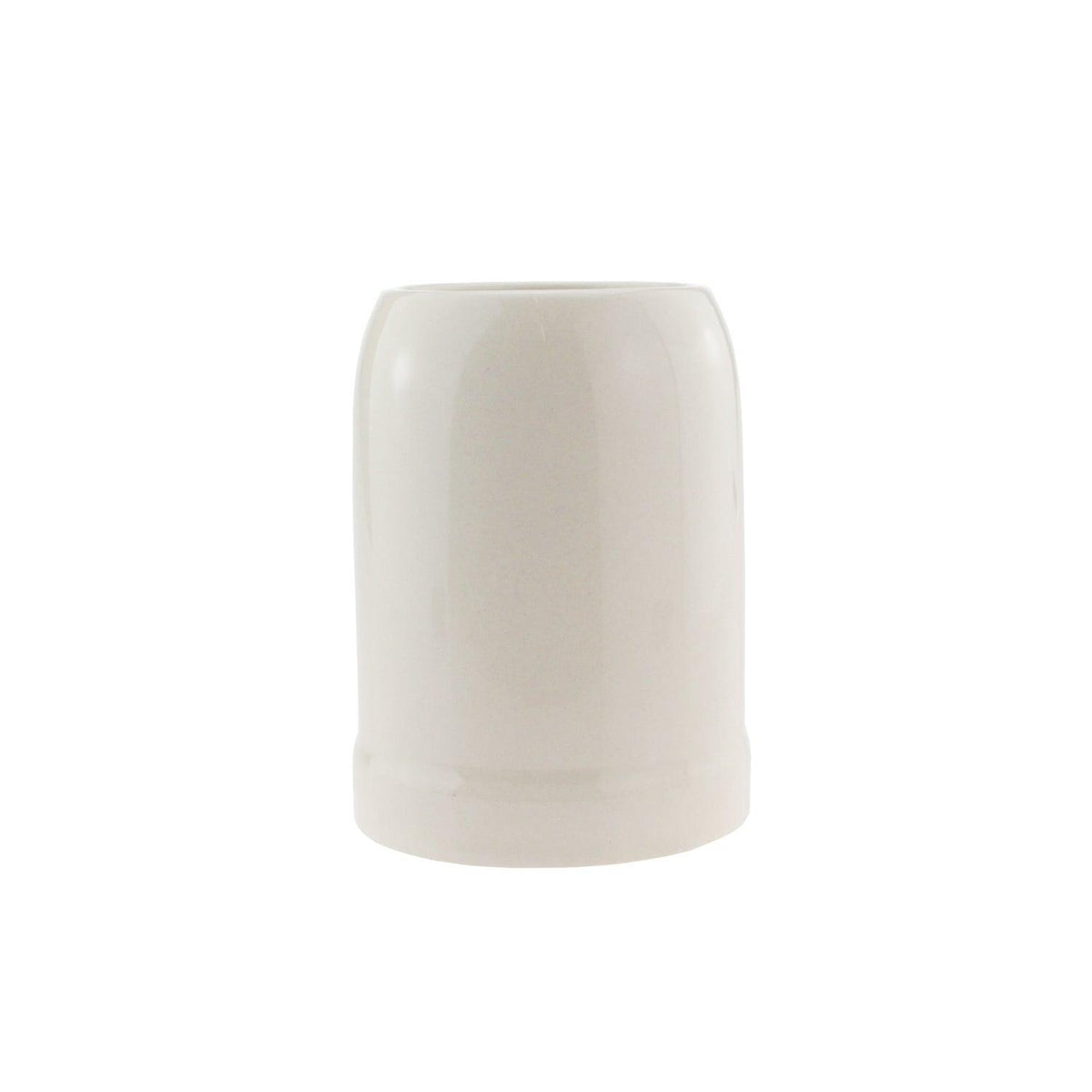 Schlichter, zylindrischer Keramikbecher in Cremeweiß ohne Henkel, ideal für minimalistische Tischarrangements.
