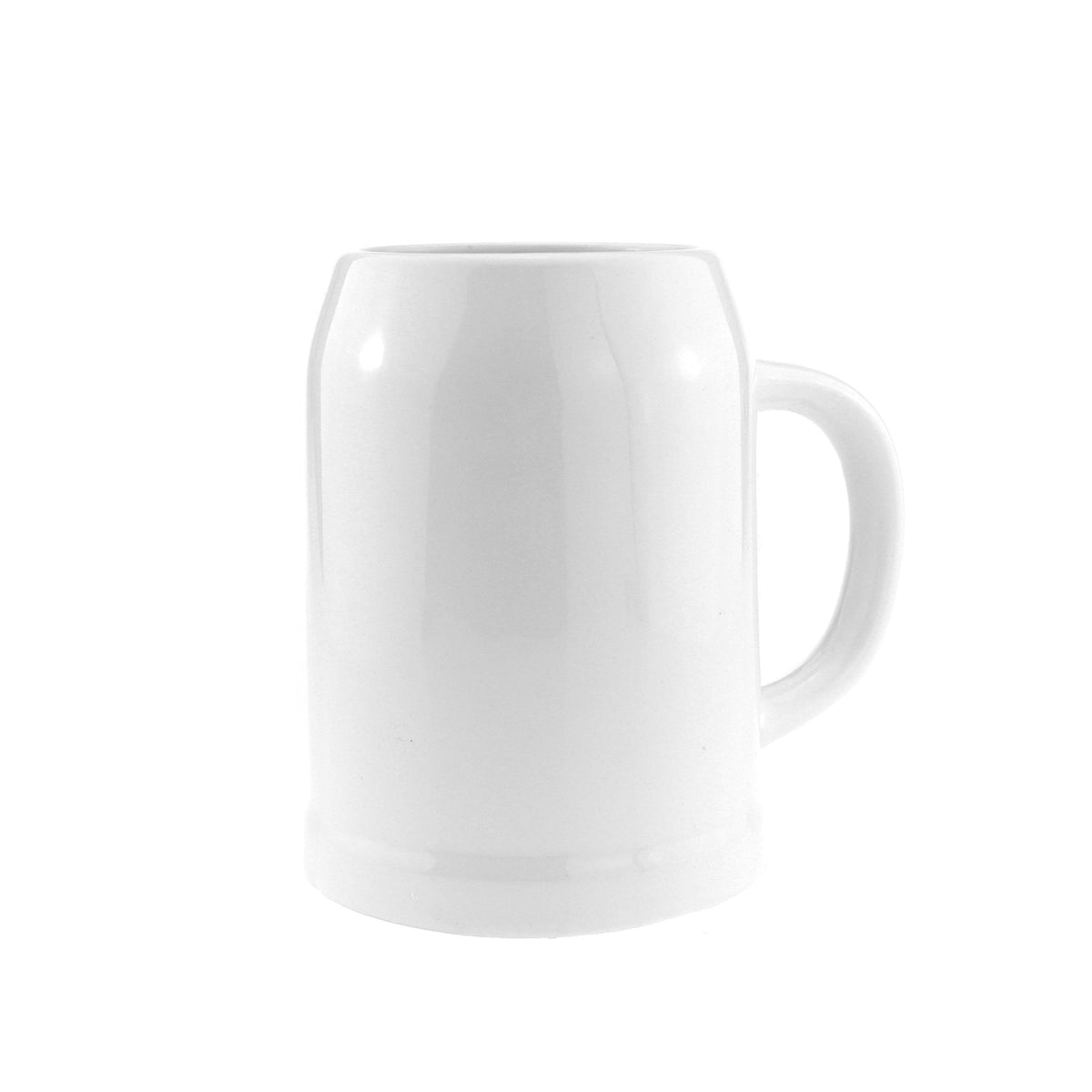 Weißer, unbemalter Bierkrug aus Keramik mit Henkel, glänzender Oberfläche. Ideal zum Gravieren oder Bemalen. Leerer, schlicht gehaltener Artikel.