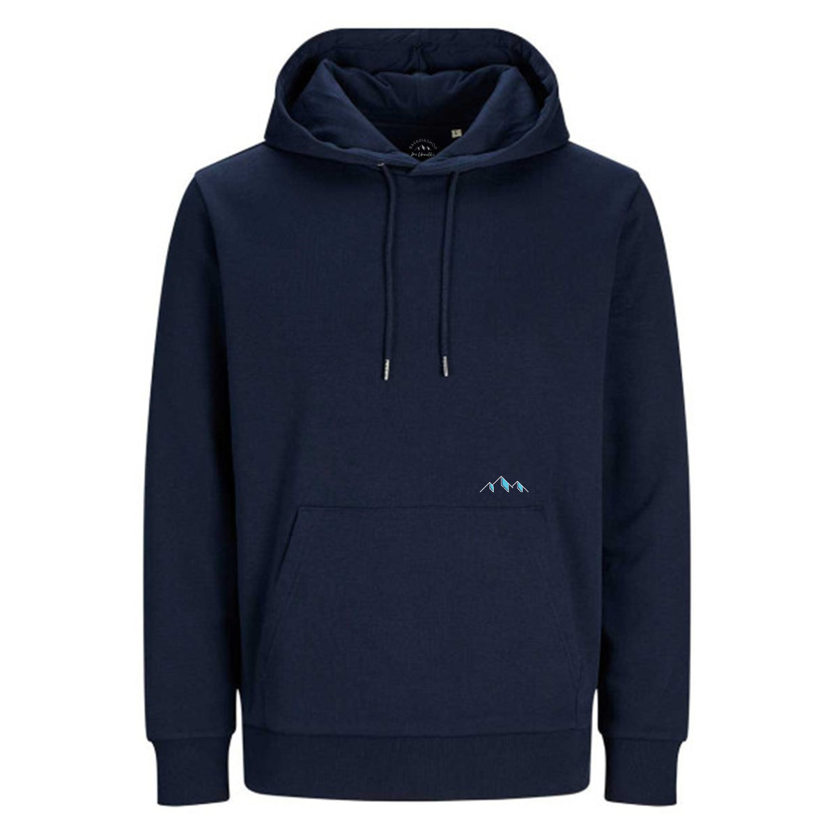 Dunkelblauer Hoodie Himmi Herrgott mit Kapuze, Kängurutasche und kleinem, hellblauem Bergmotiv auf der Brust.