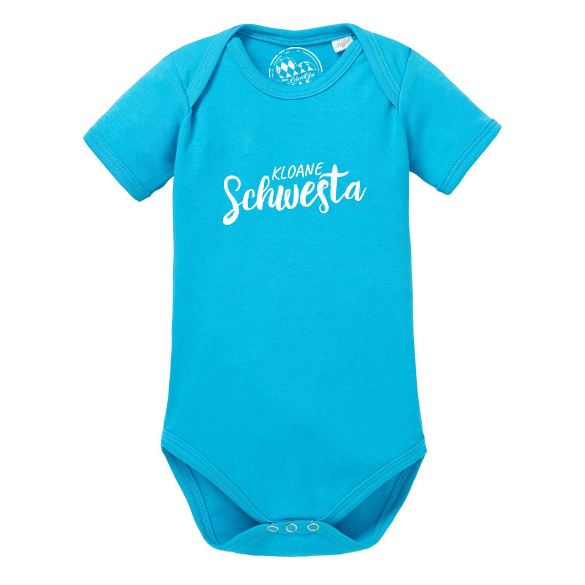Baby Body Kloane Schwesta in leuchtendem Türkis mit weißem Schriftzug und Druckknöpfen im Schritt.