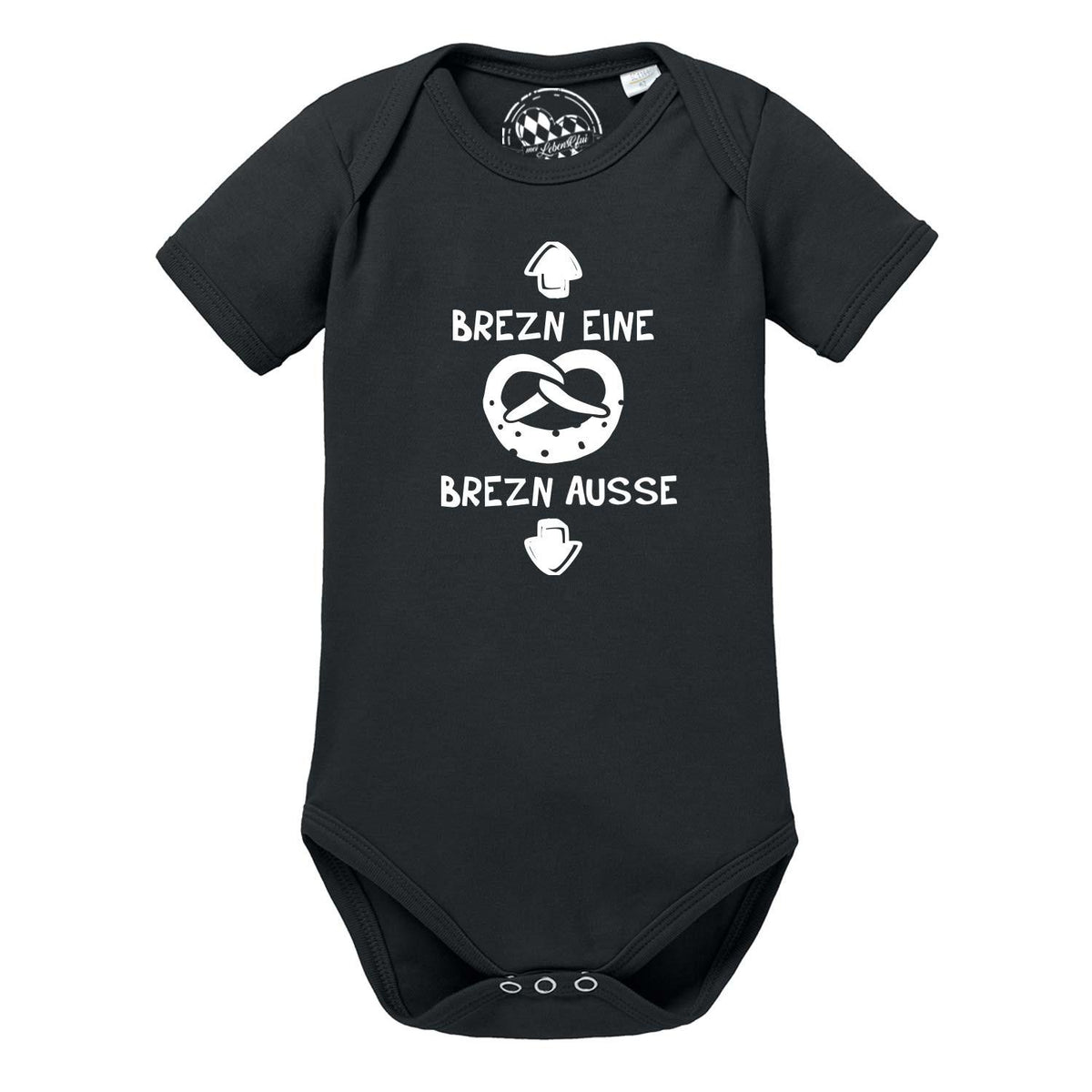 Schwarzer Baby Body "Brezn" aus Baumwolle mit weißem "Brezn eine, Brezn ausse" Sprüche-Print und Brezel-Motiv.