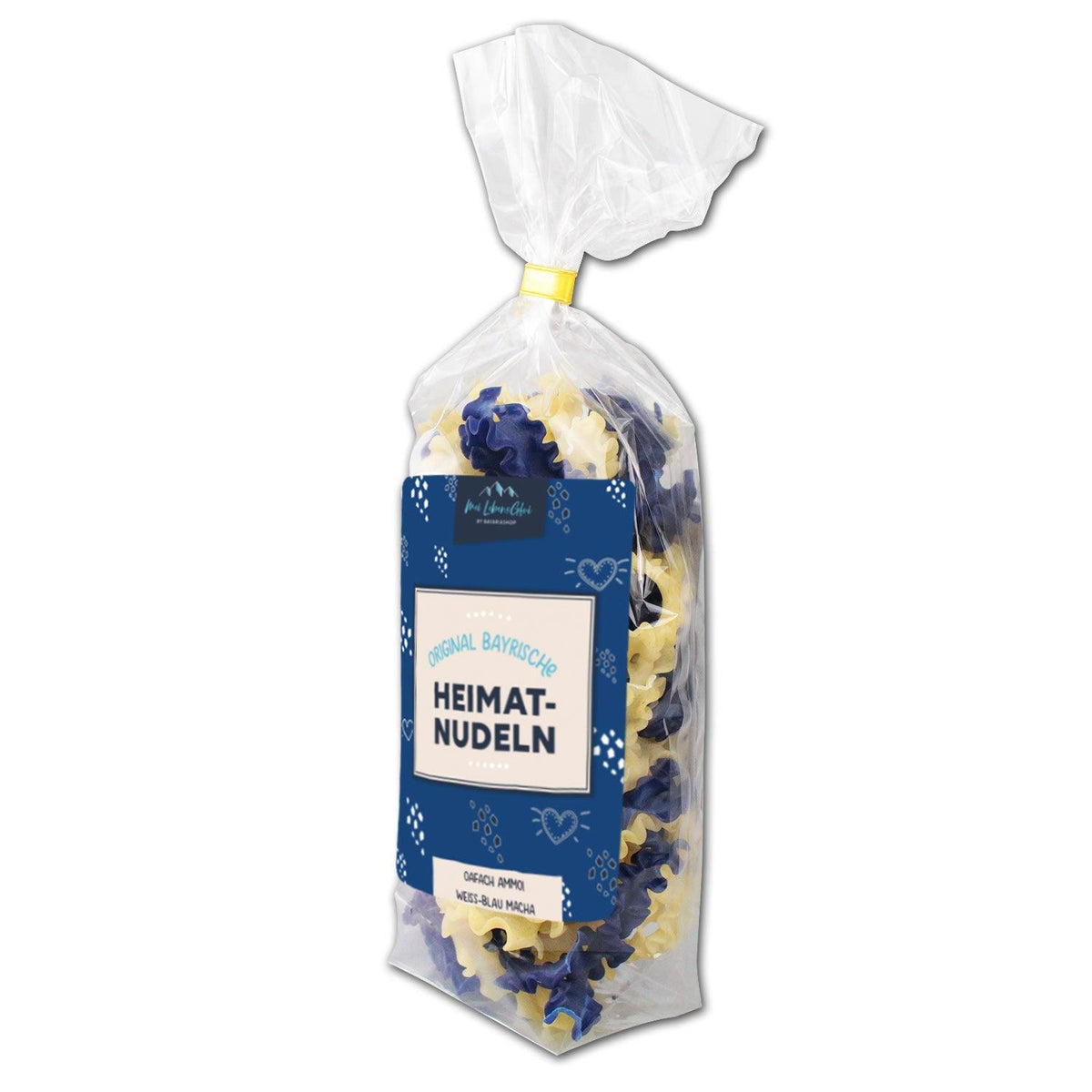 Hausgemachte Dinkel-Nudeln in Rautenform, zweifarbig in Weiß und Blau, gefärbt mit Spirulina-Alge.