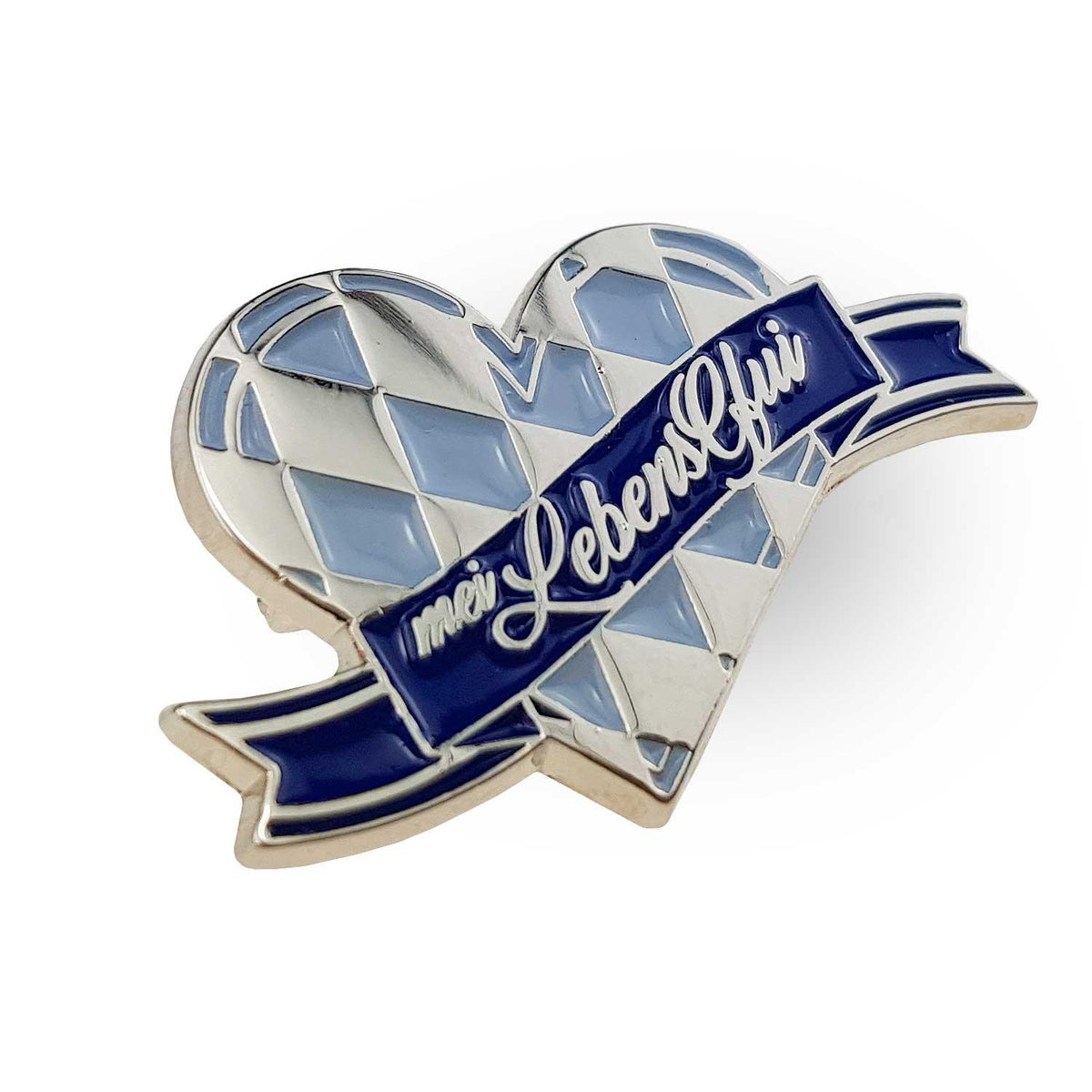 Pin in rechteckiger Form mit weißem Hintergrund, dunkelblauem Herz und bayerischem Schriftzug in Blau; aus Nickel, ca. 3 x 2 cm.