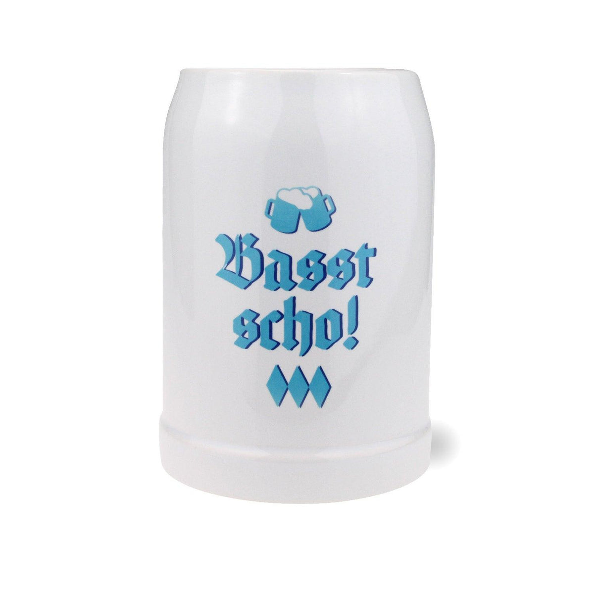 Weißer Bierkrug Basst scho Bayern mit blauem Schriftzug und Emblemen, traditioneller Keramik-Maßkrug.