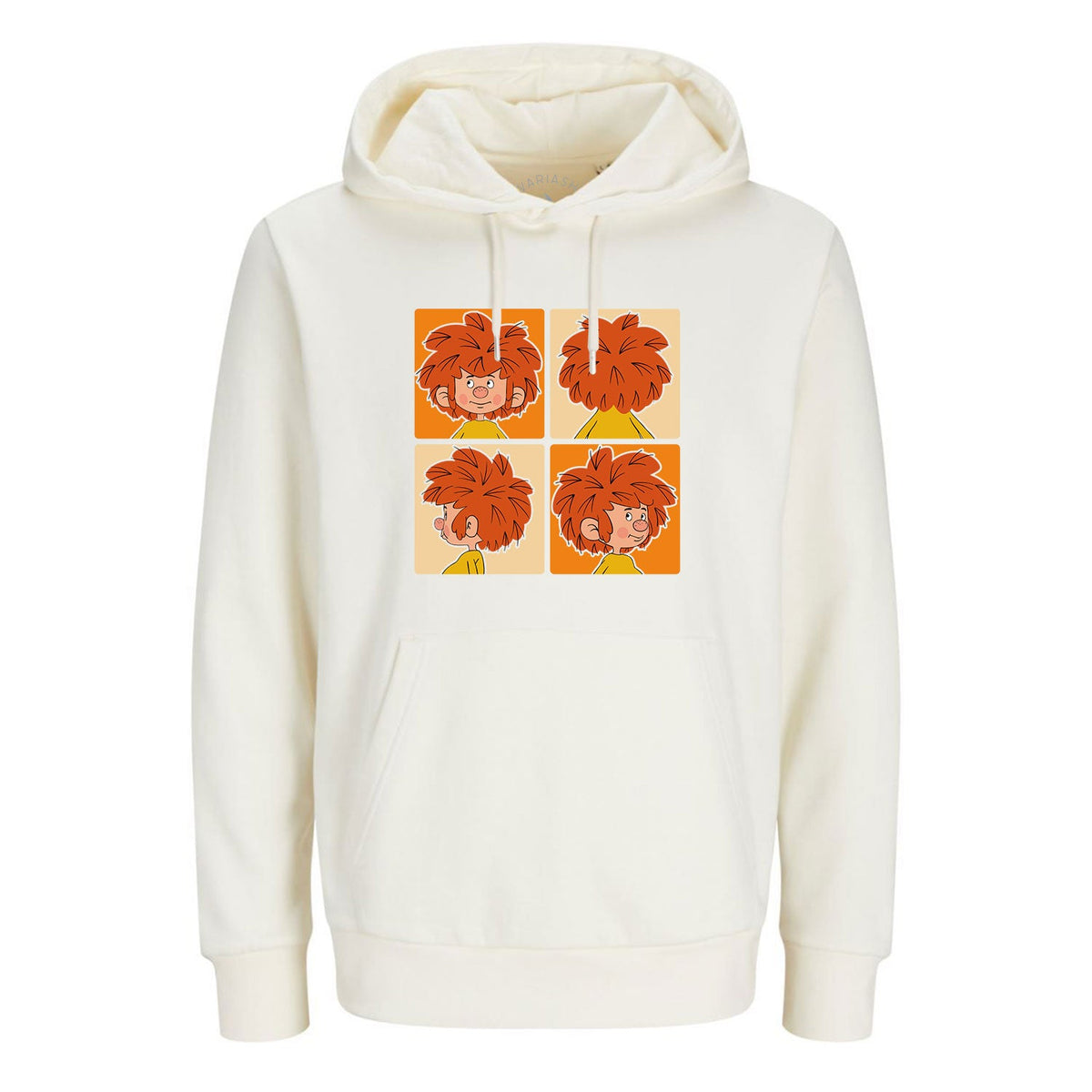 Cremeweisser Pumuckl Hoodie Schnappschuss mit verschiedenen Ansichten des Kobolds, komfortabler Kapuzenpullover.