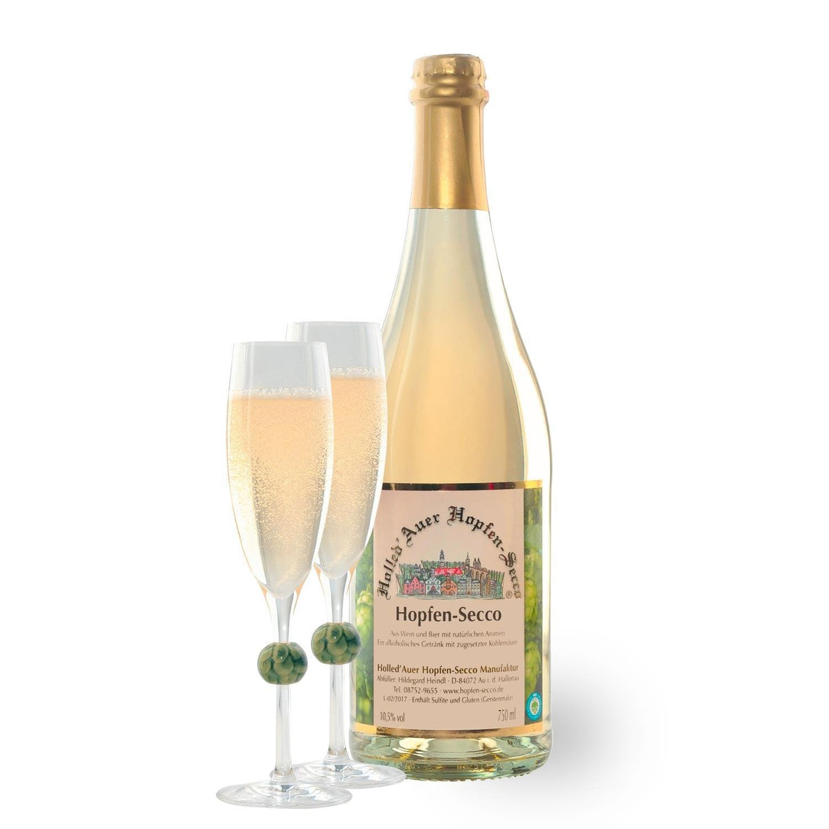 Spritziger Hopfen-Secco aus Wein und Bier mit goldgelber Farbe in grüner Sektflasche, Inhalt 0,75 Liter.