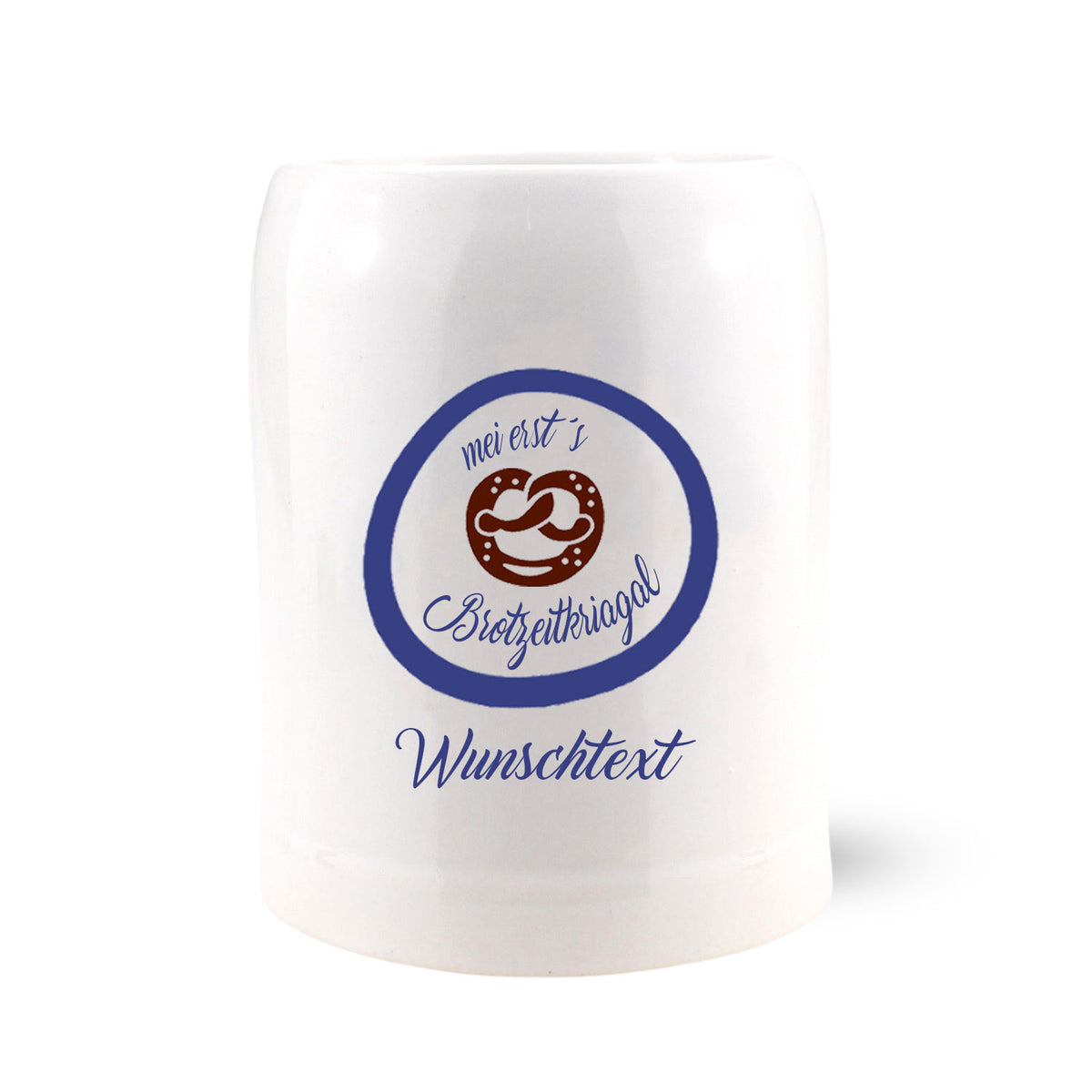 Weißer Keramik Kinderkrug "mei ersts Brotzeitkriagal" für Buam mit blauem Pretzel-Motiv und Wunschtext-Option.