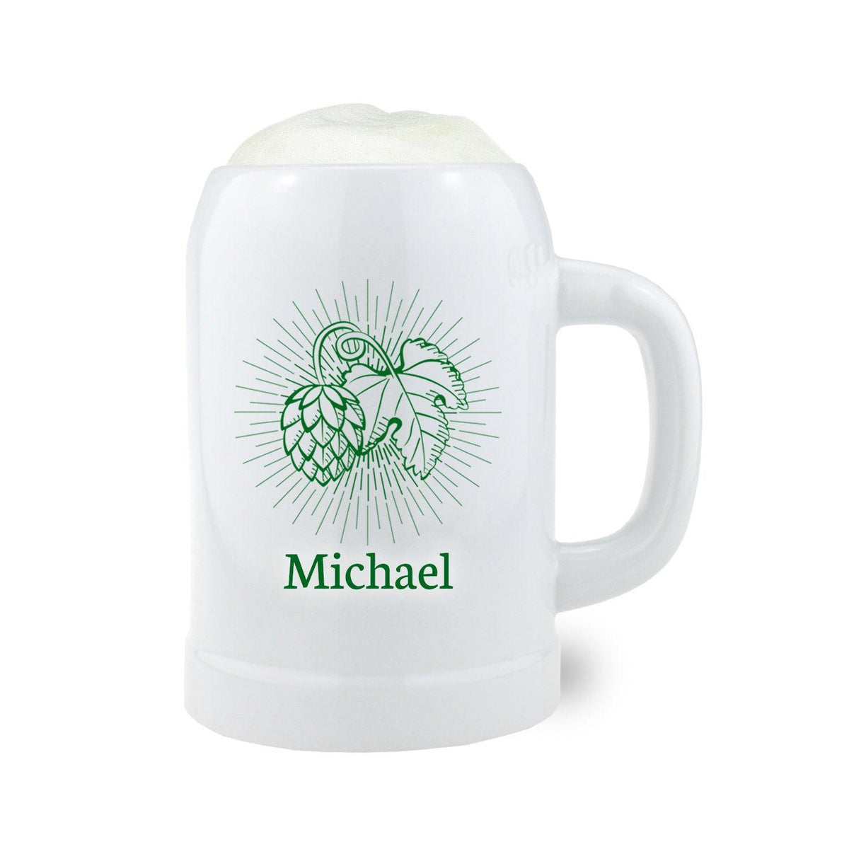 Weißer Porzellan-Bierkrug mit grünem Hopfen-Motiv, Sonnenstrahlen und personalisiertem Namen Michael.