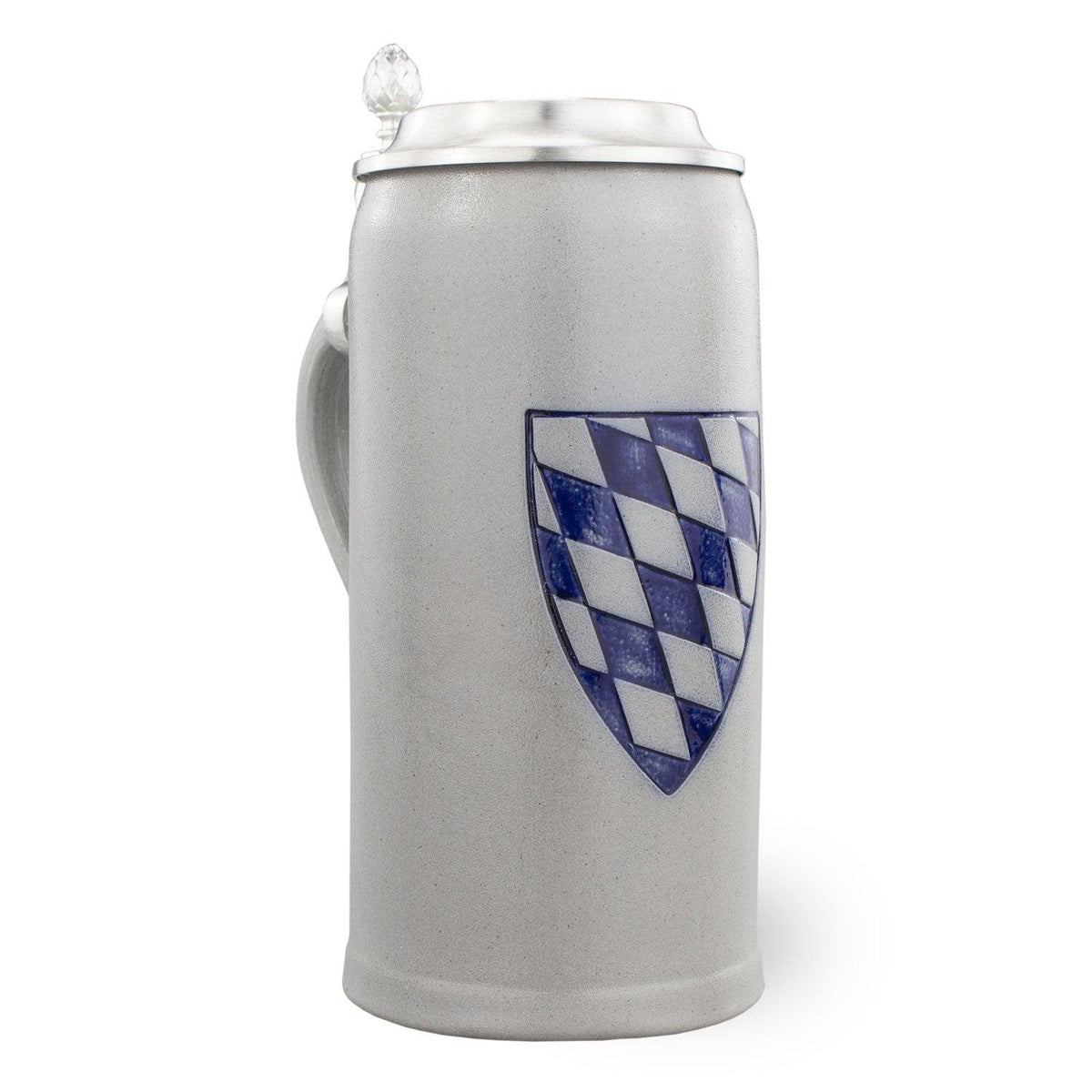 Grauer Steinzeug-Bierkrug mit bayerischem Rautenwappen und verziertem Zinndeckel.
