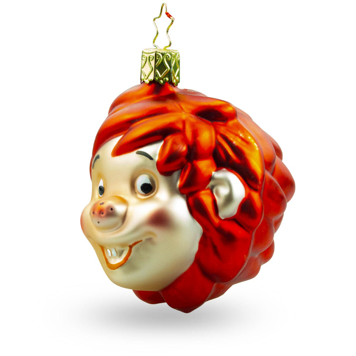 Detaillierte Pumuckl Weihnachtskugel aus Glas, handbemalt mit rotem Haar und schelmischem Lächeln, ideal für Weihnachtsbaumdeko.