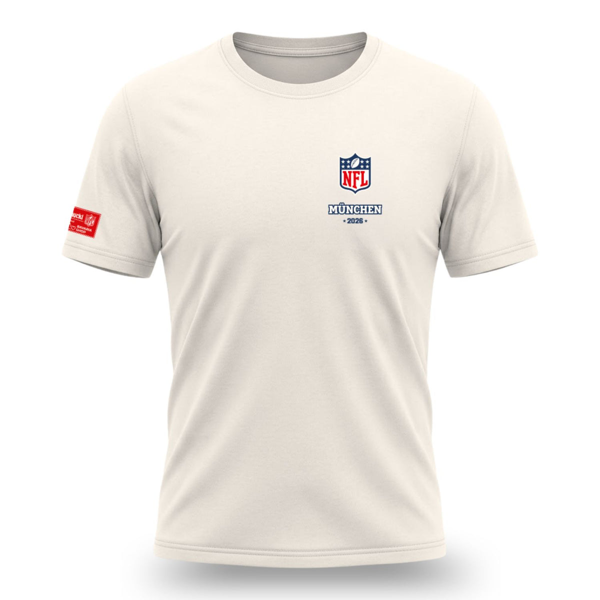 NFL x Pumuckl T-Shirt Touchdown in Weiß – Vorderseite mit NFL-München-2026-Logo und rotem Pumuckl-Label am Ärmel